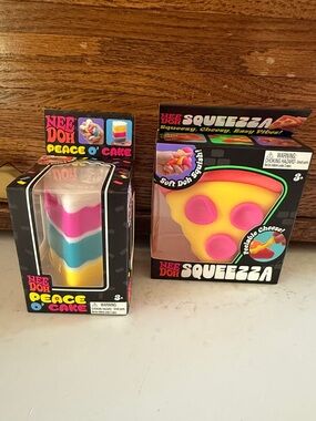 Nee Doh Squeezza Pizza Stress Toy - & cake 🍰